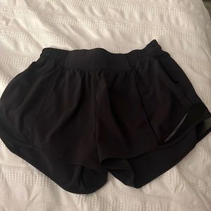 Black Lululemon Hotty Hot Shorts!